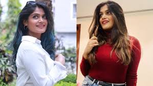 Isha Keskar Aka Shanaya Shows You How To Style Your Comfy Clothes Like A Pro Zee5 News Check out all unknown facts. isha keskar aka shanaya shows you how