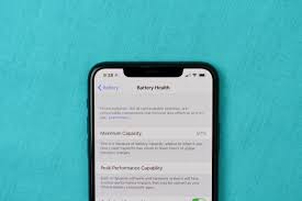 How To Check The Battery Health Of Your Iphone Mac And Apple Watch Cnet In 2020 Apple Watch Apple Watch Battery Iphone