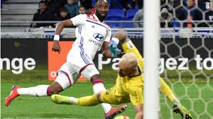 Lyon striker moussa dembele looks set to sign for atletico madrid on loan, with a £30m fee agreed between the two clubs should the la liga leaders opt to make the move permanent. Champions League Barcelona Vs Olympique Lyon Moussa Dembele Sharpens His Claws For The Camp Nou Marca In English