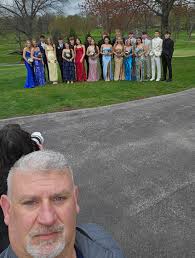 Benny & Teresa❤️ I was so excited when they asked me to capture these  beautiful photos for their kids Christmas🥹