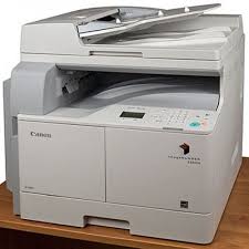 Cet appareil multifonction offre une résolution d'impression de 1200 dpi et une résolution de numérisation de 300 dpi. Canon Ir 2202n