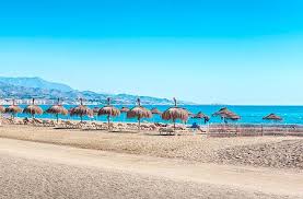 Bus stop just beside apartment for those who require it. Die Schonsten Strande Von Costa Del Sol Malaga Strande