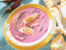Kalte Rote Bete Suppe Mit Hartem Ei Chlodnik Rezept Rote Bete Suppe Lebensmittel Essen Rote Bete