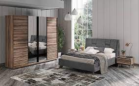 Modern tasarımlar ve klasik zevkler divanev yatak odası takımlarında buluşuyor. Lungo Yatak Odasi Takimi Kargili Mobilya