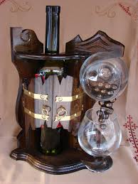 Serve ketchup, sauces, & more at your restaurant with condiment caddies & holders! Wooden Bottle And Glass Holder Wine Bottle Holder Wine Rack Mini Bar Sunnyarmenia