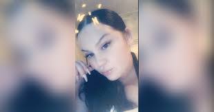 Toni Snyder's Instagram, Twitter & Facebook