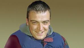 Gardai launch separate probes into tragic headlock deaths of two young men  at Cork house and Kerry hotel