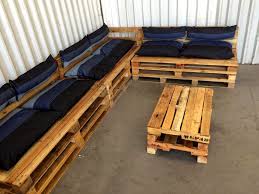 This most recent accumulation of pallets venture is included bed lounge chair, couch, open air corner furniture, and distinctive enriching racks. 50 Best Diy Pallet Projects With Step By Step Diagrams Pallet Furniture Pallet Sectional Pallet Furniture Designs