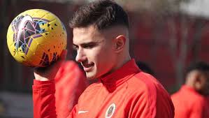 Berat özdemir için son olarak görev yaptığı trabzonspor ve önceden futbolcu olarak görev aldığı kulüplerdeki sezon, lig, takım, maç ve gol verileri. Berat Ozdemir Sac Fanatik Genclerbirligi Nin Genc Yildizi Berat Ozdemir In Facebook Berat Ozdemi R Asi St Ve Golleri Fenerbahce Ye Hosgeldi N Berat Ayberk Ozdemir 23 Mayis 1998 Dogumlu