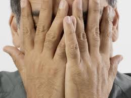 Maggiori informazioni su sintomi, diagnosi, trattamento, complicanze, cause e prognosi. Sindrome Di Raynaud Sintomi Cause E Cura Paginemediche