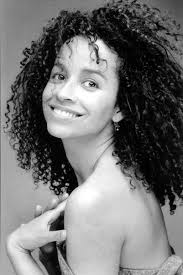 Black Actresses From The 80s Pin By Phonzōe On Famous Black Biographies Black Actresses Rae Dawn Chong Beautiful Black Women