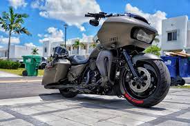 Road Glide In 2020 Harley Bikes Road Glide Custom Harley D