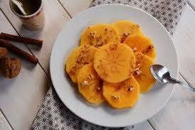 Carpaccio De Kaki Noix Et Cannelle Au Fil Du Thym Salade De Kaki Recette Kaki Salade De Fruits Ete