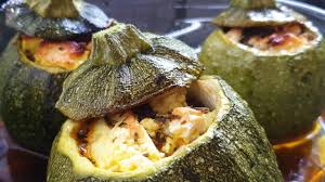 Cuisson:en cocotte minute environ 30mn, en faitout:entre 45 et 1heure. Courgette Farcie A La Viande Hachee Et Chevre Gefullte Rondini Mit Feta Youtube