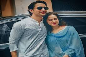 Shaheer sheikh, who has settled in everyone's heart by playing the role of arjun in the tv show now both are having a good time with a couple after marriage. Congratulations Shaheer Sheikh Gets Married To Ruchikaa Kapoor