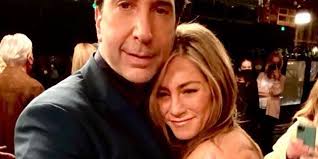Since their reunion, a number of tabloids have not stopped linked the two. David Schwimmer And Jennifer Aniston Share Last Hug Of The Night In New Friends Reunion Pic People Com