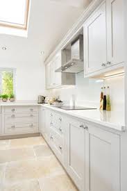 This vanity light has a sleek design that is ideal for a modern space. Anne Chalmers Rightblether Profile Pinterest