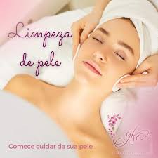 Giulia Flôres ※ Biomédica Esteta