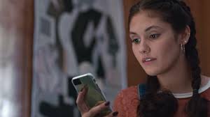 She was skilled with hair and makeup and presented a stark contrast to monse, who is more of a tomboy. Former On My Block Star Ronni Hawk Arrested For Domestic Violence