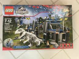 Produced by tt games under license from the lego group. Lego Jurassic Park Jurassic World Indominus Rex Breakout 75919 Neu Versiegelt Htf Ebay