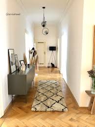Flauschiger Hochflor Teppich Naima Handgetuftet In 2020 Modernes Mobeldesign Deko Interieur Berber Teppich