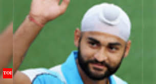 Chetri named captain as Sandeep, Sardara return for Australia tour