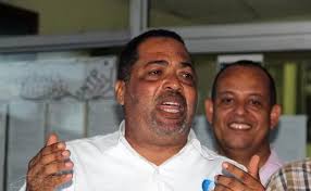 Periodista José Beato gana otra vez elecciones en el SNTP