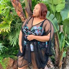 Mzansi 18 thick facebook : Mzansi Thick Celebs Already Showing Off In Bikinis Pictures