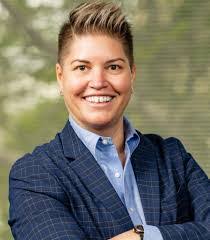 Becky Busker's Instagram, Facebook & TikTok