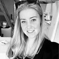 40+ profili “Elsa”