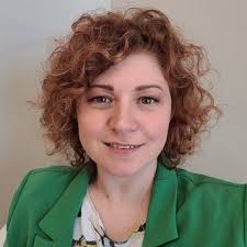 Sono un giovane di 33 anni, da un po' di tempo percepisco battiti cardiaci  forti, mal di testa, sbal