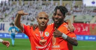 تلقى نادي الزمالك، اليوم الجمعة إخطارا رسميا من الاتحاد المغربي لكرة القدم، باستدعاء المهاجم حميد أحداد، تمهيدا للانضمام إلى معسكر منتخب أسود الأطلس للمحليين. Ø³ØªØ§Ù†Ù„ÙŠ Ù…Ø±Ø´Ø­ Ù„Ù„Ø¹ÙˆØ¯Ø© Ù„ØµÙÙˆÙ Ø§Ù„Ø²Ù…Ø§Ù„Ùƒ Ø§Ù„ÙŠÙˆÙ… Ø§Ù„Ø³Ø§Ø¨Ø¹