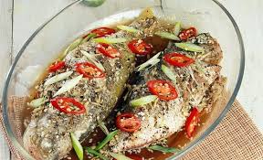 Dec 04, 2020 · ikan dicuci bersih,kelar2 sedikit, lumur dengan sedikit kunyit dan garam, goreng hingga kuning keemasan. Resep Masakan Spesial Ikan Ekor Kuning Goreng Bumbu Lengkuas Yang Lezat Selerasa Com