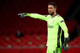 5 lisandro martínez (dc) ajax 2. Roma Ajax Ten Hag We Learned From The First Leg Stekelenburg No Desire For Revenge Ruetir