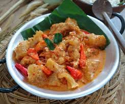 Untuk mengolah resep sambal tumpang ini, langkah pertama siapkan dahulu sebuah panci rebus dengan air secukupnya saja. 10 Resep Olahan Tempe Semangit Yang Sedap Dan Praktis