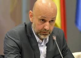 Raluca turcan (doğum adıyla raluca tatarcan; Valeriu Turcan Sot Raluca Turcan Podul