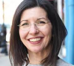 Carol Stockett's Instagram, Twitter & Facebook