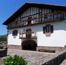 Casas rurales en navarra en la comarca de tierra estella, la mejor zona turística rural de navarra. Casa Barrantxea Para 20 Personas En Arizkun Casas Rurales Casas Rurales