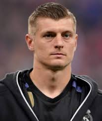 Tim Siedschlag vs William Wachowski