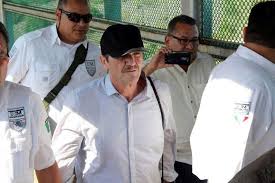 Desde arriba se aprecia quien viene, quien se va, quien cae y quien se levanta. Niegan Ordenar Liberacion De El Guero Palma