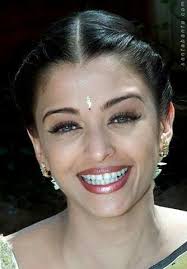 Pin By Moin Khan On Aishwarya Rai Aishwarya Rai Aishwarya Rai Young Aishwarya Rai Makeup