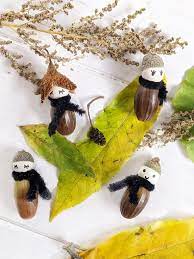 Hier sind über 20 diy bastelideen mit kastanien, eicheln und nüssen. Diy Herbst Bastelideen Mit Kastanien Eicheln Lavendelblog