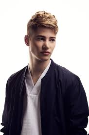 Retro hipsters are the inspiration for many androgynous hairstyles. Hairdressing Awards Rell