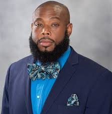 Cedric Bunch stopped by Arlington Elementary School in Jackson, TN., to  enlighten our staff members about the programs offered Grand Canyon  University. He even brought some sweet treats for the staff! We