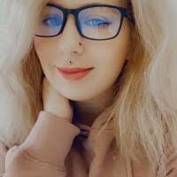 20+ "Kelsey Hebert" profiles