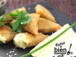 Recette Samossas De Brie Roitelet Epice Recette Envie De Bien Manger Idee Recette Recette