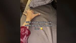 Hal ini karena trauma kalau dibiarkan bisa jadi bom waktu suatu saat nanti. Gegara Posisi Tidur Anak Dan Suami Ibu Curhat Kebagian Kasur Cuma 2 Jengkal