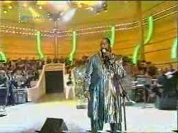 From coleraine, live in guiseley, have wife, son, daughter and blog. Barry White Let The Music Play Youtube