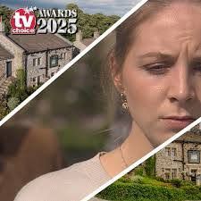 Valerie Falconer's Instagram, Twitter & Facebook