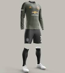 Very few changes were made to the kit until 1922 when the club adopted white shirts bearing a deep red v around the neck, similar to the shirt worn in the 1909 fa cup final. Next Season S Manchester United Away Kit Leaked And Has Echoes Of Infamous 1996 Edition Daily Mail Online